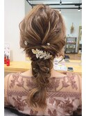 編みおろしヘアアレンジ