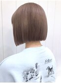 ベージュボブ_ホワイトアッシュエアリーミディ_ba311673