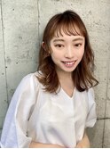 大人女子♪エアリーミディアムヘア　ナチュラルウェーブ