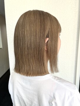 ネオリーブカップ 町田店(Neolive capu) 切りっぱなしボブ×ミルクティーベージュ【町田/jr町田/町田駅】