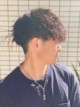 スウェル 船橋店(Swell) ハイライト/マッシュパーマ/束感/波巻き/メンズ