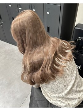 ベレーザ 渋谷(BELEZA) 5523艶髪グレーベージュミルクティーアッシュハイトーンカラー