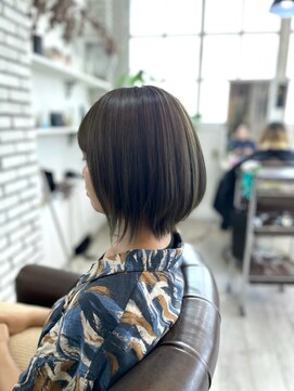 クッキー ヘアーアンドメイク(COOKIE Hair&Make) 【COOKIE】ショートボブ×オリーブ