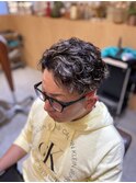 オールバックセンターパート