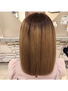 ミリール (Mireel) 丸みミディ/髪質改善