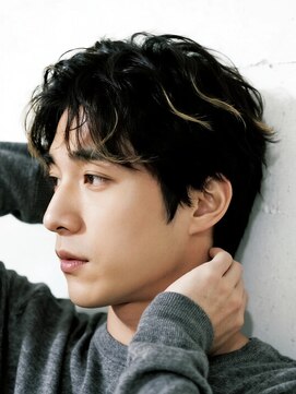 エイチ メンズ(H) マッシュメンズ極道パーマスペインカールフェードバズカット