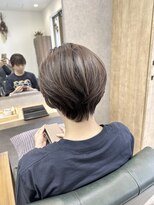 リベストバイジェービー 稲毛(li best. byjb)&nbsp;ダークアッシュ/大人ガーリー/似合わせカット[稲毛/白髪ぼかし]