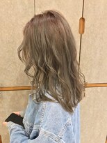 ハニー(HONEY by Chord)&nbsp;バレイヤージュ×カーキグレー