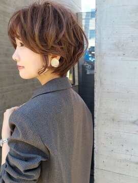 グロウミドル(GROW middle) ゆとりのあるナチュラルマッシュショート 野村恵子