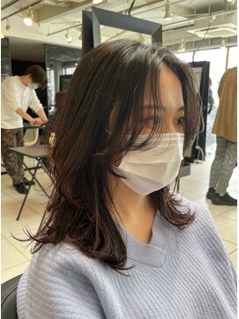 アクアオモテサンドウ(ACQUA omotesando) ＊韓国風くびれミディアムレイヤーカット！韓国ヨシンモリヘア