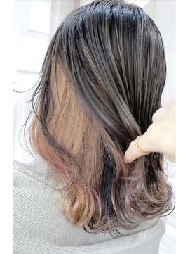 ウーロス(uros.) サンドベージュインナー