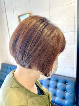 イン(in.) ショートボブ74