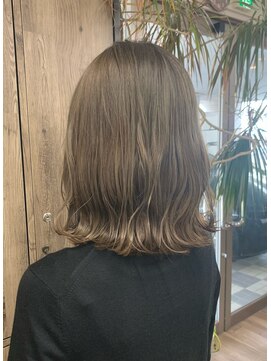 ヴィフ 大船(VIF) ウルフ/マチルダボブ/ピンクベージュ/インナーグレージュ/