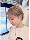 ミルクティーベージュ