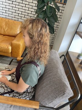 ノート ヘアーサロン(NOTE HAIR SALON) ハイトーン×くるくるパーマ