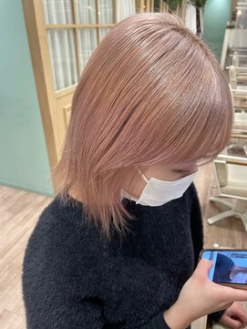 モリオフロムロンドン 大宮店(morio from London) 【かほ】【ブリーチあり】ピンクベージュ