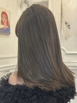 カムジーヘッドカミノウラ(COMEGHEAD KAMINOURA)&nbsp;ダブルカラーミルクティーベージュカラーブルーブラックブリーチ