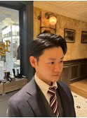 【LUDLOW　BLUNT】クラシックモダンバーバーヘア　七三分け