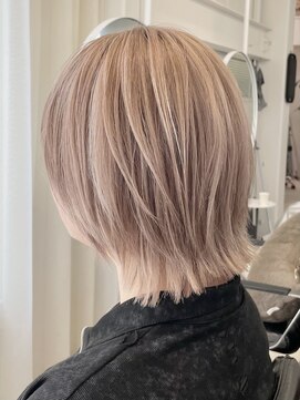 ミーム 原宿 表参道(meme) !ダブルカラーハイトーンケアブリーチデザインカラー派手髪#原宿