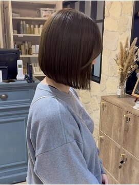 《Liberte》ボブ/切りっぱなしボブ/髪質改善/ベージュ