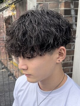 フィフス トウキョウ (fifth TOKYO) シャドウパーマ緩め波巻きツイストスパイラルパーマメンズヘア