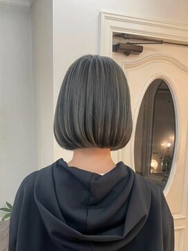 グレカ(GRECA) ボブ/韓国/薬院大通/髪質改善/ミディアムレイヤー/前髪カット