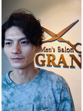 メンズサロン グラン(Men's Salon GRAN) バング長め刈り上げ
