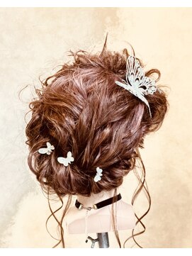 美容室 パリッシュ(Polish) ツイストカールアップ