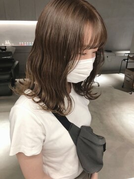 リール(rire) ash beige