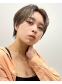 チークバング×抜け感ショート