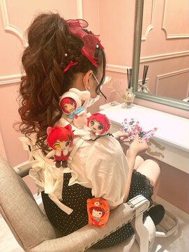 グルーヴ グルーヴ フェエリー(groove groove feerie) リボン盛り盛りポニーテール【新宿歌舞伎町ヘアメ)