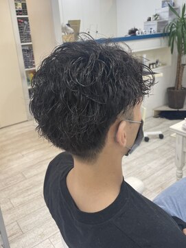 アルターシェリー(aL-ter che'rie) ツーブロックマッシュ束感ショート波巻きスパイラル　新籾