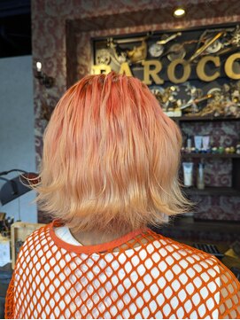 アトリエ バロッコ(atelier Barocco) オレンジにルーツカラーを添えて