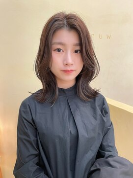 スニュウ(snuw) 【snuw mina】鎖骨レイヤーカット