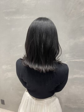 ナンバー 大分中央町店(N°) 【GOTO】@goto_number 『ブラックトーン外ハネミディアムボブ』