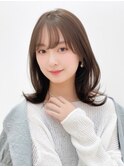 顔周りカット 外ハネミディ 艶カラー 透明感カラー ベージュ