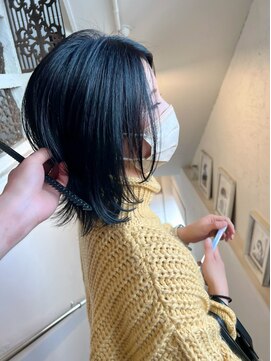 ケセラ(quesera) ネイビーブラックとミディアムレイヤー【大分/ケセラ】