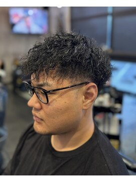 バーバーショップ ネオ セカンド(BARBERSHOP NEO2nd) ツイスト ツイストスパイラル フェード メンズショート