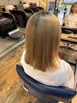 コミレ(COMILE) ブリーチ縮毛矯正　髪質改善酸性ストレート 髪質改善ストレート