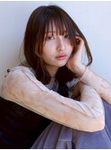 顔周りカット 外ハネボブ レイヤーカット 美髪 ストレート 20代