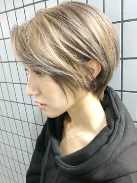 フラミューム 恵比寿(flammeum) ミヤザキスタイル ハイライトハンサムショート