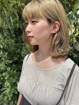 アヴァンセ サニー美容室&nbsp;くびれミディアム