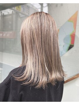 レブル(Re BuLL) ホワイトミルクティー、ホワイトベージュ、ミルクティーベージュ