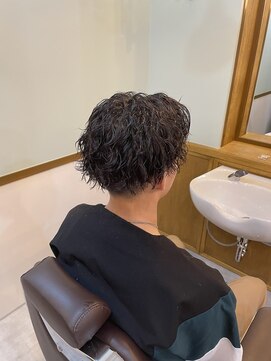 バーバーブース アサヒ(BARBERBOOTH ASAHI) ツイストスパイラル