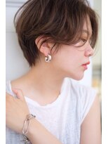 エマ 谷山店(EMMA)&nbsp;前下がりショート　耳掛けショート　オリージュ