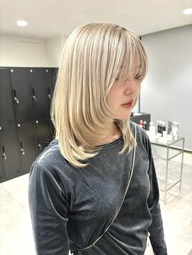 ルア モアナ バイ ヘッドライト 小田原2号店(Lua Moana by HEADLIGHT) 【Moana lua】#レイヤーカット#ブリーチ#ダブルカラー