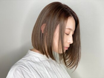 プールトワ(pour toi)の写真/【全席半個室/本町駅徒歩1分】どこから見ても綺麗なシルエットに感動！収まる切り方でお手入れも楽ちん◇