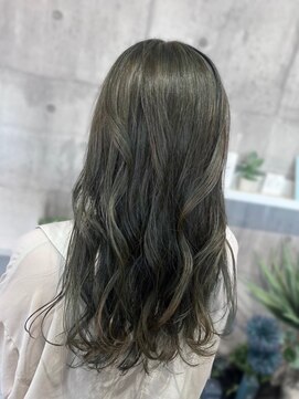 ディアーバイラポールヘア(Dear by RAPPORT HAIR) カーキアッシュ