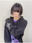 ホワイトインナーカラー中性ショートウルフ
