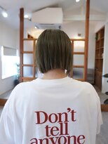 ディッセンバー 伊勢崎(December)&nbsp;切りっぱなしボブ/ミニボブ/丸くないボブ/ヘーゼルベージュ